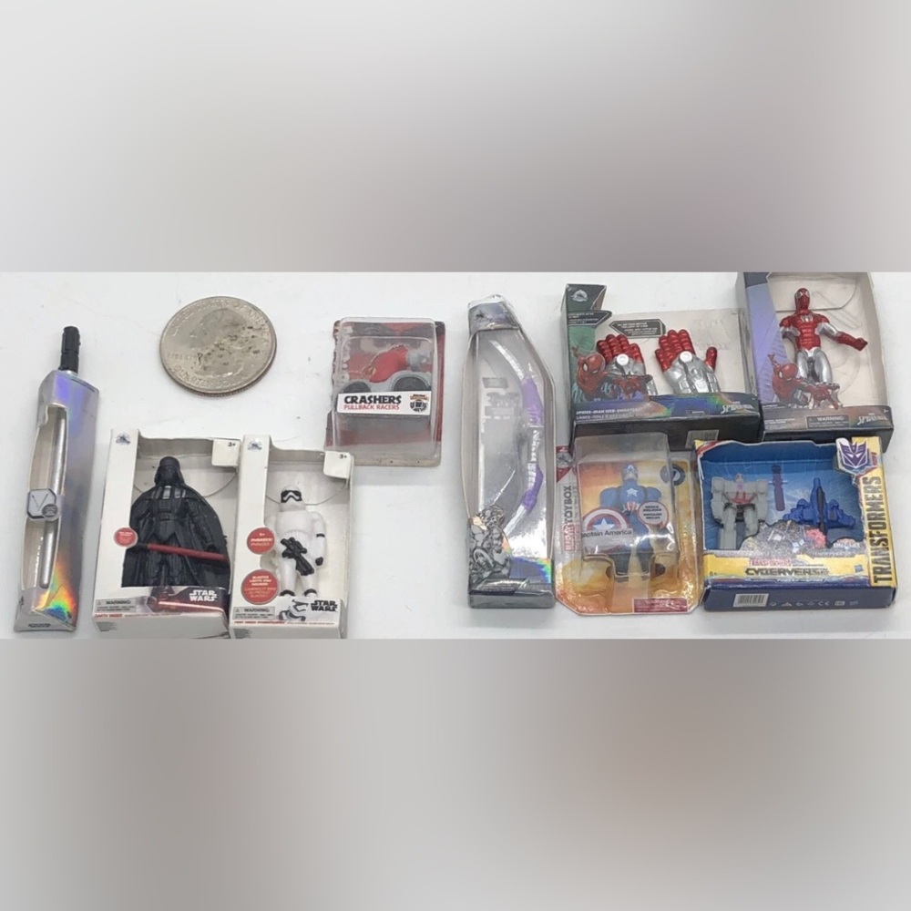 Zuru Mini Brands Disney Star Wars, Marvel, Transformers, Angry Birds Miniatures